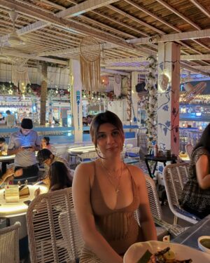 Sheetal Musterya Instagram - 🤎🌻