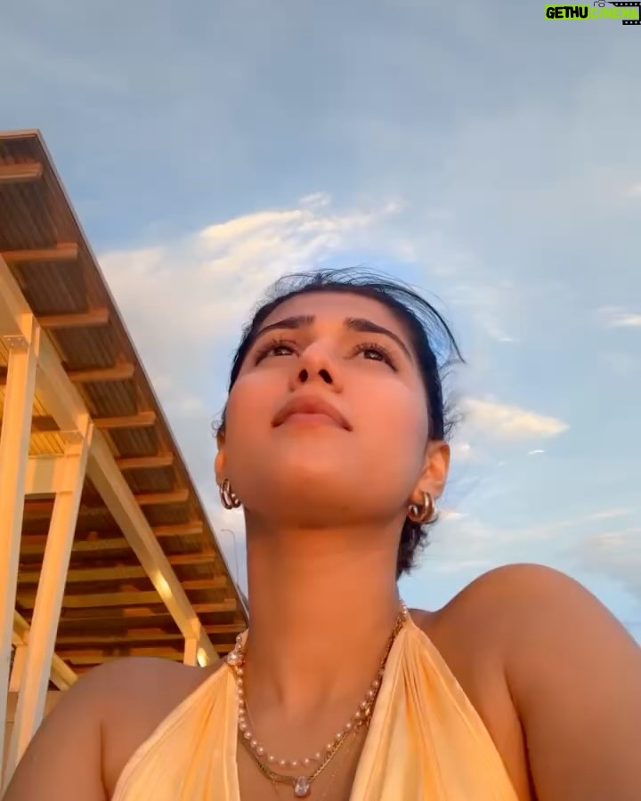 Sheetal Musterya - 17.3K Likes - Reminder: Don’t forget to sunscreen up before you step out! 🧴💛