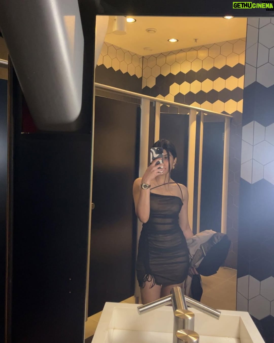 Sheetal Musterya - 40.2K Likes - 🥂