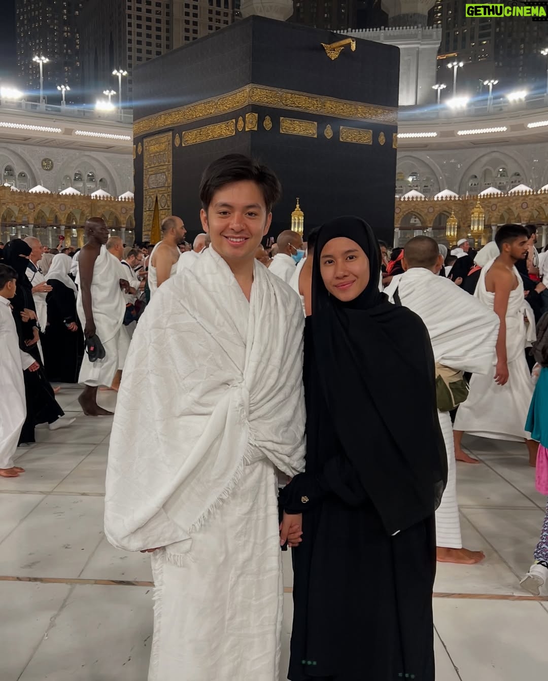 Shenina Cinnamon - 1.8 Million Likes - عِيد مُبَارَك
Alhamdulillah tahun ini bisa lebaran di tanah suci dan melaksanakan umroh, bismillah semoga secepatnya bisa kembali lagi🤍 
Minal Aidin Wal Faidzin. Mohon Maaf Lahir dan Batin 🙏🏽