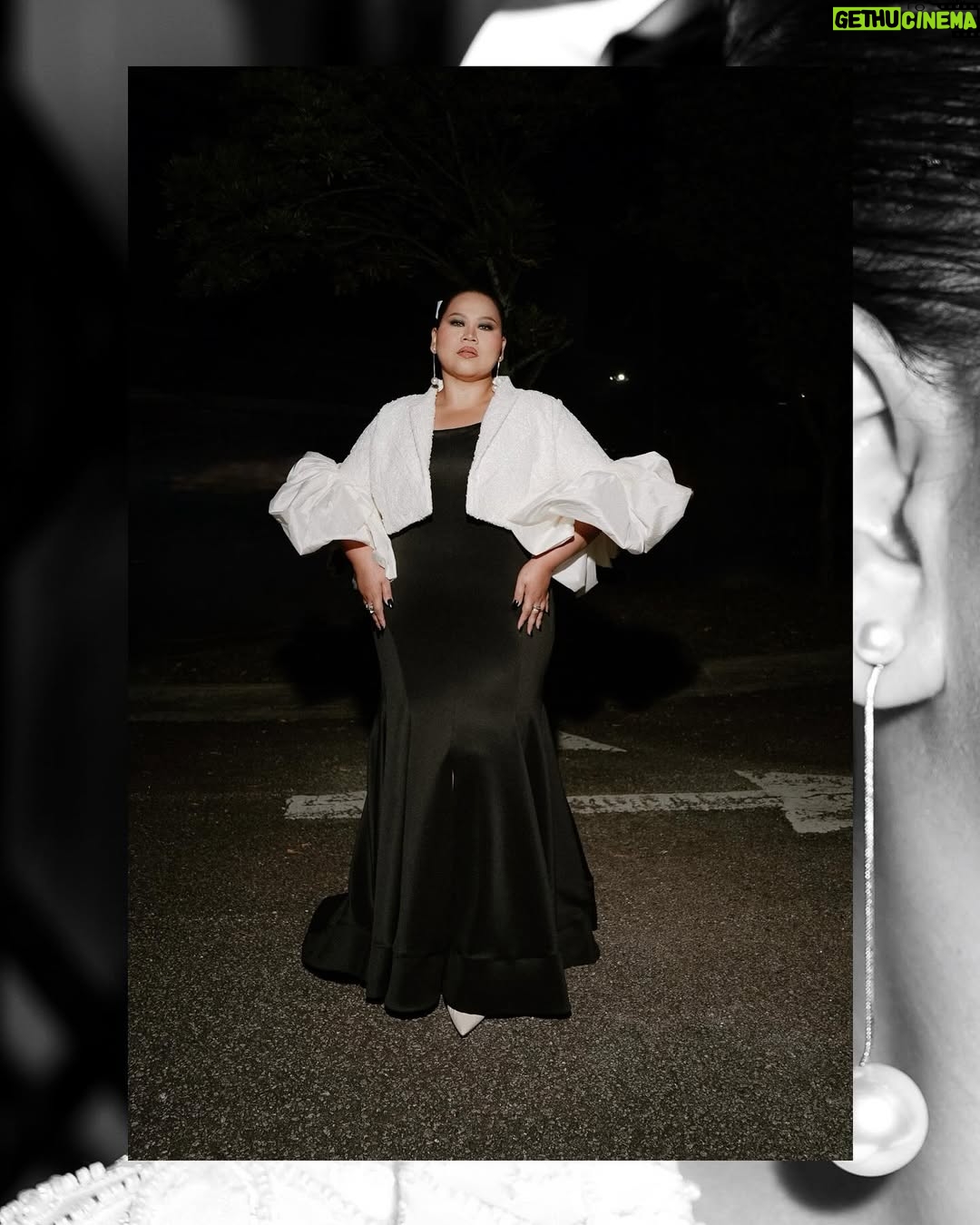 Sherry Alhadad - 812 Likes - RTS W6 🎤 #raisethestarmalaysia 
Glamtheme #kepukkepukmenarik Sherry In @mode.miroljonit 
.
@abidinkhairul 
🎀 @artedenarmi 
@arymuzamer 
@hamidijamili 
@ryanmohamad