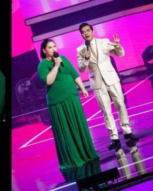 Sherry Alhadad Instagram - RTS W5 🎤 #raisethestarmalaysia
.
@ahma_dani
@yusofruzaimi
@faizelazraf @khairisufi
@ryanmohamad