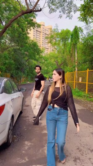 Shiba Khan Instagram - Meri friend ko bhi lekar chala gya😟
:
:
:
: #comedy #funnycomedy #foryoupage #explorepage #viralvideos #featurethis #shibakhan