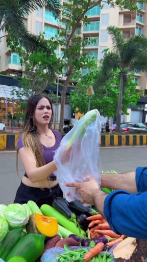 Shiba Khan Instagram - Nhi bol payi😢
:
:
: #comedy #funnyvideos #foryoupage #viralvideos #explorepage #reelitfeelit #shibakhan
: