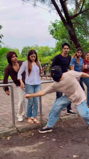 Shiba Khan Instagram - Ky gunda banega re tu
:
:
: #comedy #funnyreel #foryoupage #explorepage #featurethis #viralvideos #shibakhan