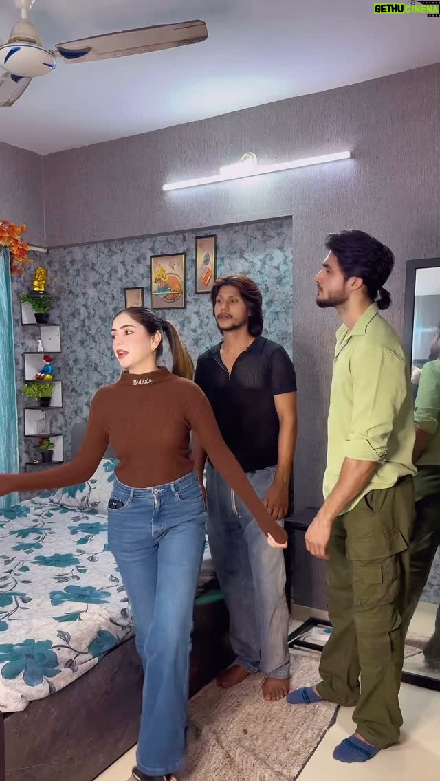 Shiba Khan - 243.1K Likes - Advanced😡
:
:
:
: #comedy #funnyreelsvideo #foryoupage #explorepage #viralvideos #featurethis #shibakhan