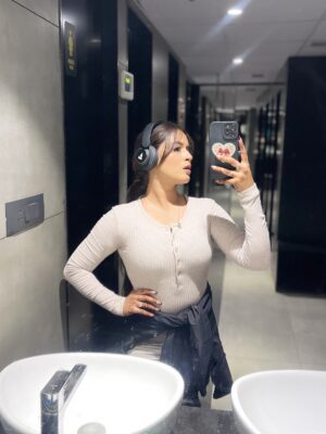 Shifu Memon Instagram - You are stronger than you think. ✨🫠
.
.
.
#shifuians #explore #explorepage✨ #instagram #saiyaara #bekind #foryou