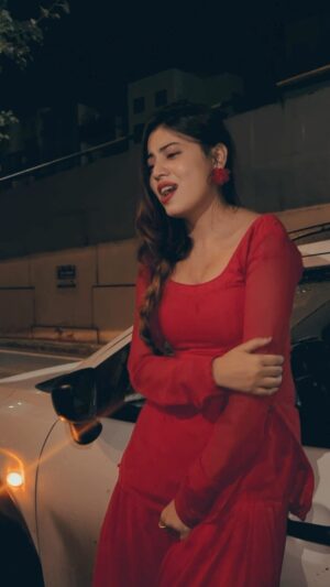 Shikha Wahulkar Instagram - Ye saja mili💔🥀…..
#reels #reelsinstagram #viral