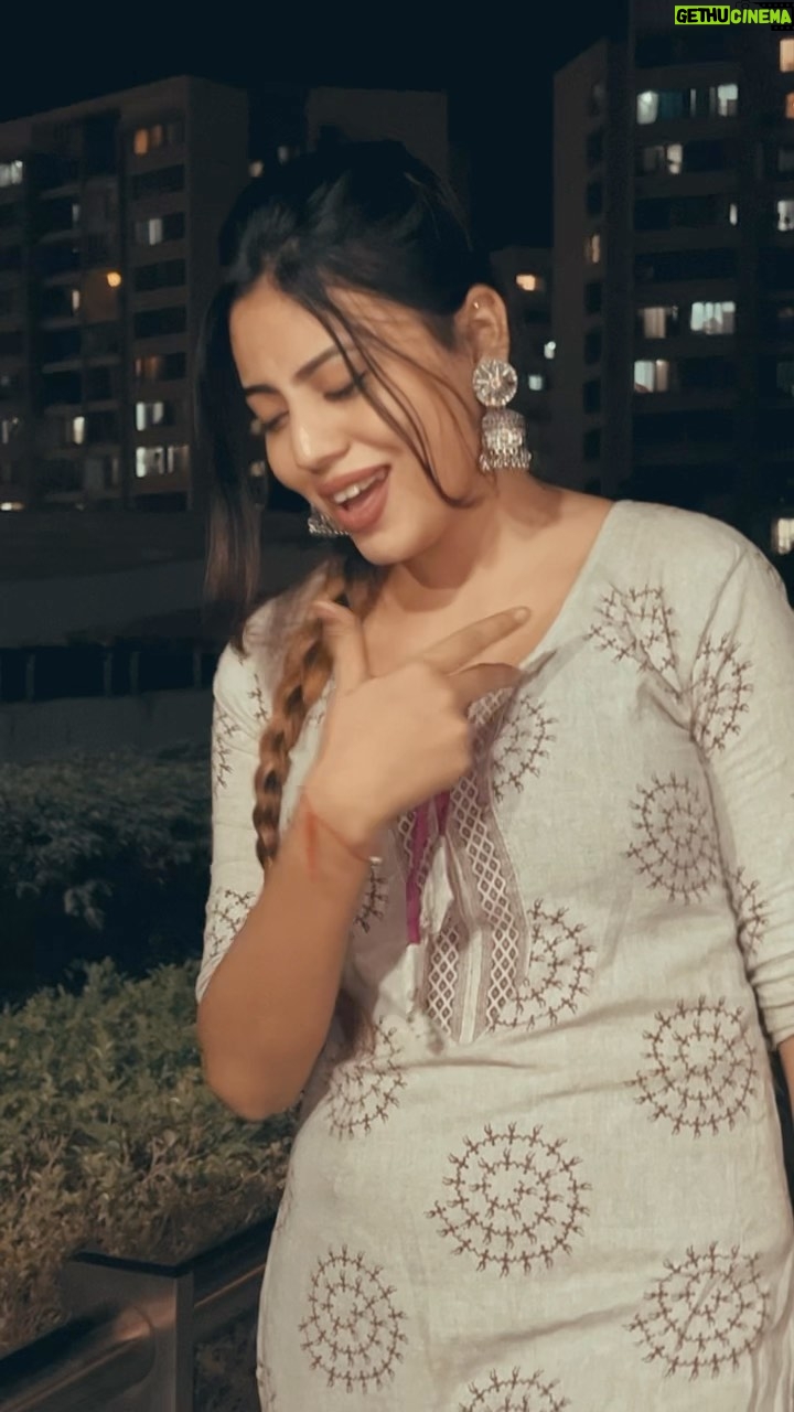 Shikha Wahulkar - 522.1K Likes - Chot khate hue h💔🥀…….
#reels #reelsinstagram #viral #explore #explorepage #reelitfeelit