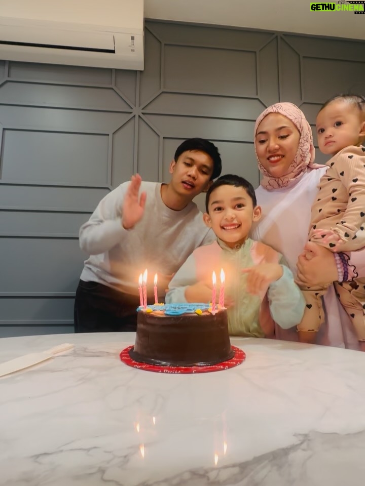Shila Amzah - 19.3K Likes - Happy 6th Birthday to my precious firstborn son @sethuwais ❤️
Watching you grow into the kind, bright, and joyful boy you are today is the greatest gift of my life. You’ll always be my little miracle, the one who first taught me what it means to be a parent. Mama, papa and adik loves you sethy sayangggg.

A very special thank you to our beloved family, friends, and teachers who sent their love, prayers, and wishes to Sethy. Every word and gesture means the world to us. For a child like Sethy, who experiences the world in his own unique and beautiful way, your love and support have made his 6th birthday not just a celebration of age, but a celebration of his strength, joy, and the little miracles he brings into our lives each day. Thank you for making his journey brighter and his heart a little fuller. We are forever grateful.

And today, we celebrate not just you, but also our beloved Malaysia’s 68th Independence Day. May you grow up with the same spirit of strength, unity, and resilience that built this beautiful nation. I pray that you’ll always walk with pride as a son of Malaysia, while carrying kindness and courage in your heart.

Happy Birthday, my love, and Selamat Hari Merdeka, Malaysia!