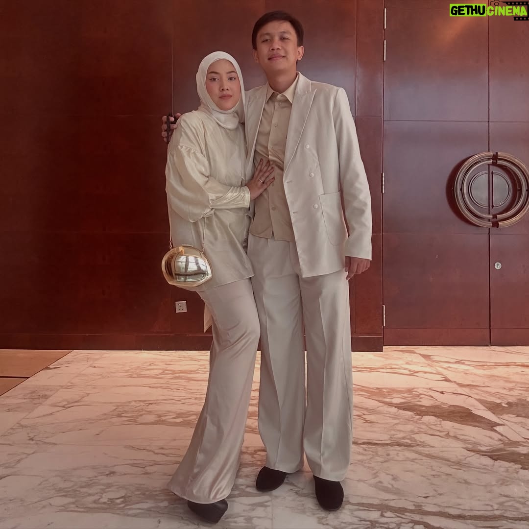 Shila Amzah - 21.9K Likes - To my beloved sister @jaclyn_victor ,
Today you begin a beautiful new chapter✨
A journey of love, laughter, and ever after.
From Malaysian Idol days to this radiant bride,
I stand with pride and joy by your side.
May your heart always feel at home in his,
And your days be filled with wedded bliss.
To @calvintsamuel pleaseeee take a good care of My sis, we all love her dearly🙏🏼
Happy wedding, my forever sis and bro❤️
#adventuresofcalvinandjaclyn