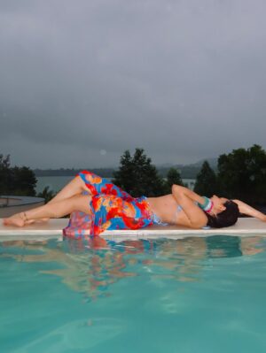 Shivali Rijhwani Instagram - Serving tropical energy under a moody sky.
Wearing - @savana
📍 @amohavillas