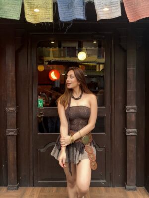 Shivali Rijhwani Instagram - Serving looks, stealing glances & walking Bandra like it’s Paris 🤎🎀