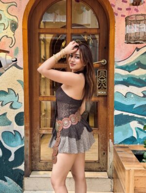 Shivali Rijhwani Instagram - Serving looks, stealing glances & walking Bandra like it’s Paris 🤎🎀