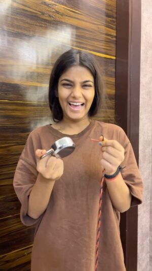 Shivangi Prajapat Instagram - Wait for end ☠️🤕
#chotiifam #trending #reels #reelitfeelit #reelinstagram