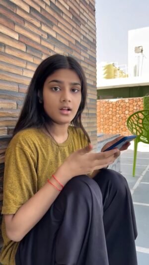 Shivangi Prajapat Instagram - Wait for end😂😳
#chotiifam #reelsinstagram #reels #reelitfeelit #trending