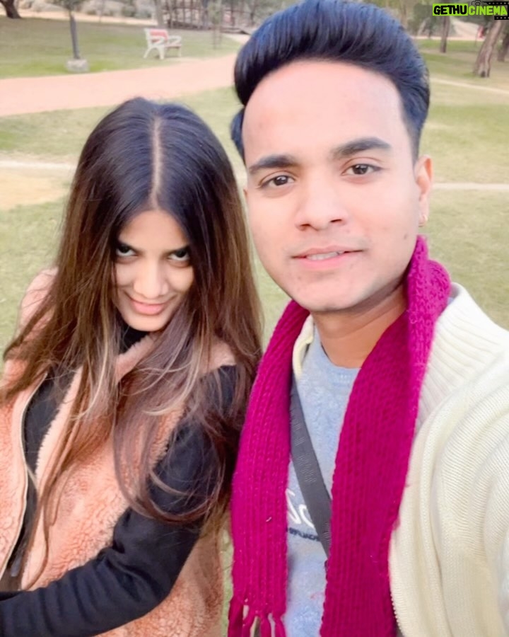 Shivangi Prajapat - 20.4K Likes - 𝐇𝐚𝐝 𝐅𝐮𝐧 𝐢𝐧 𝐃𝐞𝐥𝐡𝐢..!🩵