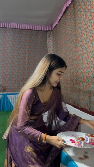 Shivangi Prajapat Instagram - Wait for end 🤣😳
#chotiifam #reels #reelitfeelit #reelinstagram #trending