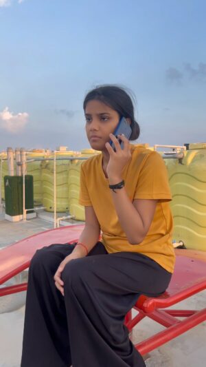 Shivangi Prajapat Instagram - Wait for end
#chotiifam #trending #reels #reelitfeelit #reelinstagram