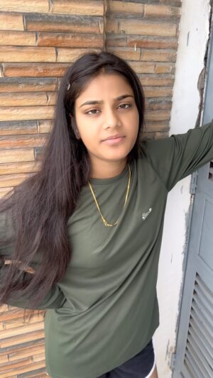 Shivangi Prajapat Instagram - Wait for end😳🤣
#chotiifam #trending #reels #reelitfeelit #reelinstagram