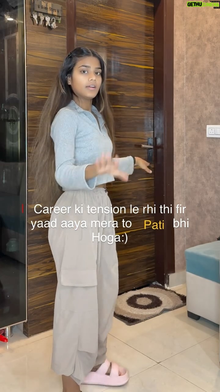 Shivangi Prajapat - 8.8K Likes - Share your friend 🤭😂
#chotiifam #reels #reelsinstagram #reelitfeelit #viral #trending #foryou #fyp #funny