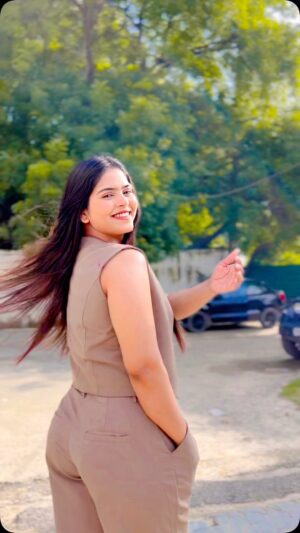 Shivani Gupta Instagram -