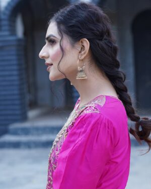 Shivani Yadav Instagram - Pinky pinky💕