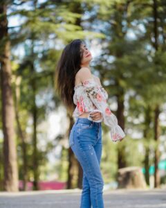 Actress Shiyya HD Photos and Wallpapers December 2025