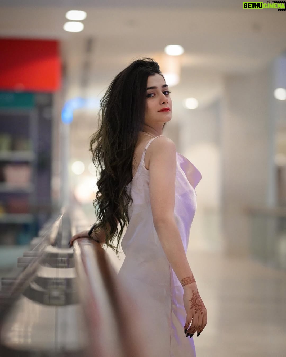 Shiyya - 69.1K Likes - Sugar for you & salty for others 💕
.
📸 : @face.in.frame 
.
#shiyyans 
.
#trendingnow