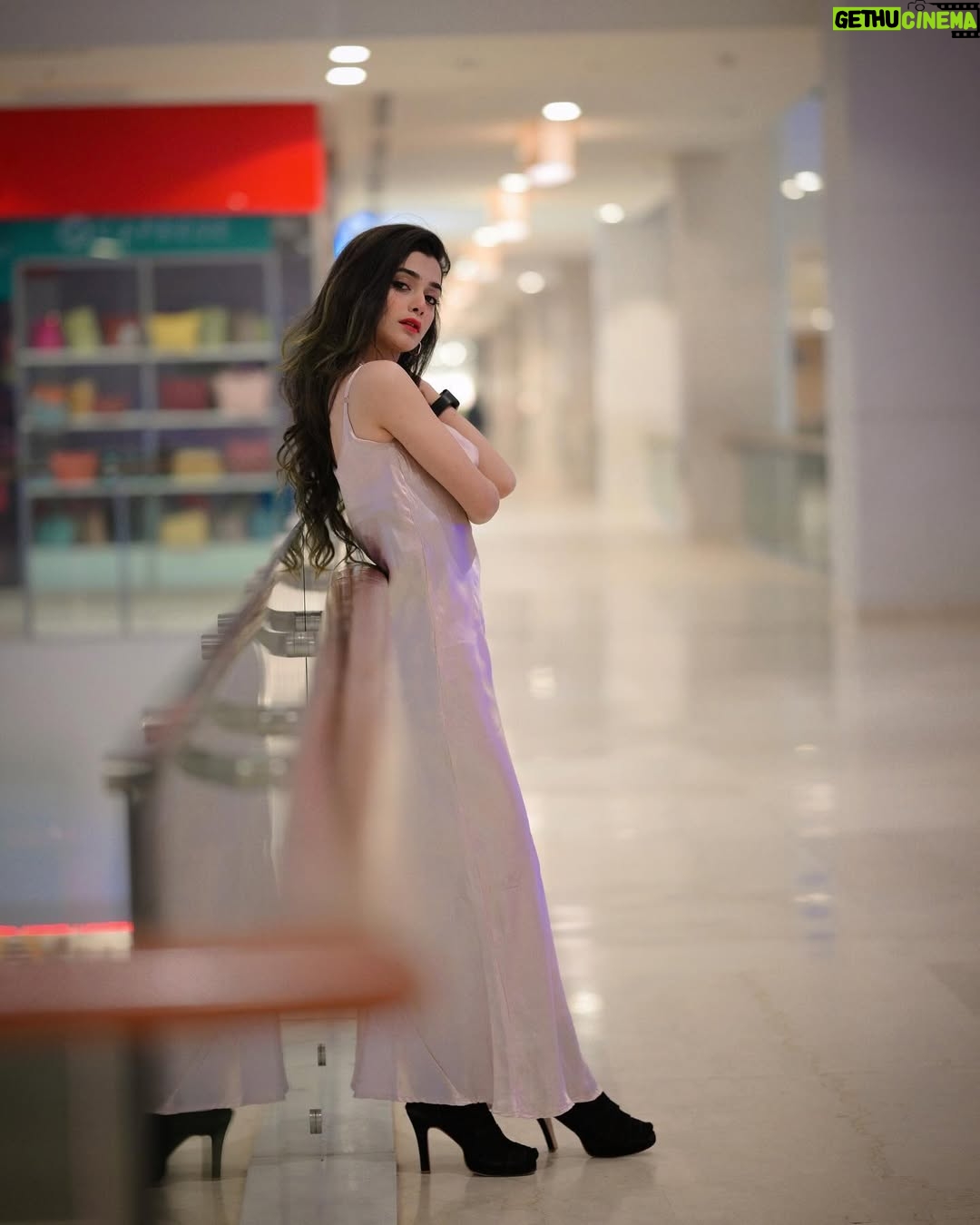 Shiyya - 69.1K Likes - Sugar for you & salty for others 💕
.
📸 : @face.in.frame 
.
#shiyyans 
.
#trendingnow