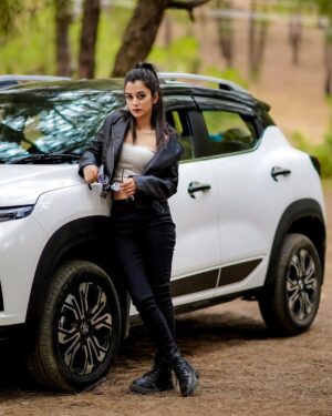 Shiyya Instagram - Ahaan 🤍
.
#shiyyans
.
#trending #explorepage #love #explore #love #photoshoot #photooftheday #cars #carsofinstagram #instagood #instagram #instafashion #fashionstyle #blogger #bloggerstyle #stylish #lifestyle #lifestylemodel #creator #creatorsreelsschool #beauty #beautiful #himachal #fyp #chandigarhblogger #outfitinspiration #love