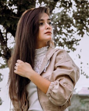 Shiyya Instagram - You may fall in love with her 🤎
.
#shiyyans
.
#trending #explorepage #love #beauty #beautiful #instagram #instagood #instadaily #instafashion #fashionmodel #influencer #modelshoot #fashionblogger #blogger #foryou #likes #photography #follow #bhfyp #photooftheday #viral #fashionista #instamood #lifestyle #ootd #ootdfashion