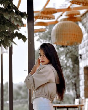 Shiyya Instagram - You may fall in love with her 🤎
.
#shiyyans
.
#trending #explorepage #love #beauty #beautiful #instagram #instagood #instadaily #instafashion #fashionmodel #influencer #modelshoot #fashionblogger #blogger #foryou #likes #photography #follow #bhfyp #photooftheday #viral #fashionista #instamood #lifestyle #ootd #ootdfashion
