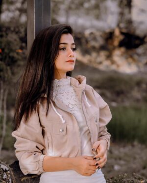 Shiyya Instagram - You may fall in love with her 🤎
.
#shiyyans
.
#trending #explorepage #love #beauty #beautiful #instagram #instagood #instadaily #instafashion #fashionmodel #influencer #modelshoot #fashionblogger #blogger #foryou #likes #photography #follow #bhfyp #photooftheday #viral #fashionista #instamood #lifestyle #ootd #ootdfashion