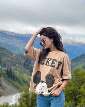 Shiyya Instagram - Dil BANJAARA 💭
.
#trending #mountain #travelling #travel #explore #tree #himachalpradesh #influencer #fashiongram #instagram #travelphotography #travelling #travelgram #travelinstyle #lifestyle