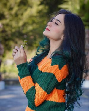 Shiyya Instagram - Green & Orange 🍊
.
#trendingnow #trend #explore #explorepage #love #happy #vibes #meta #shiyyans #instagram #instagood #happyvibes #beauty #beautiful #foryou #himachal #influencer #videocreator #travelphotography #travelgram