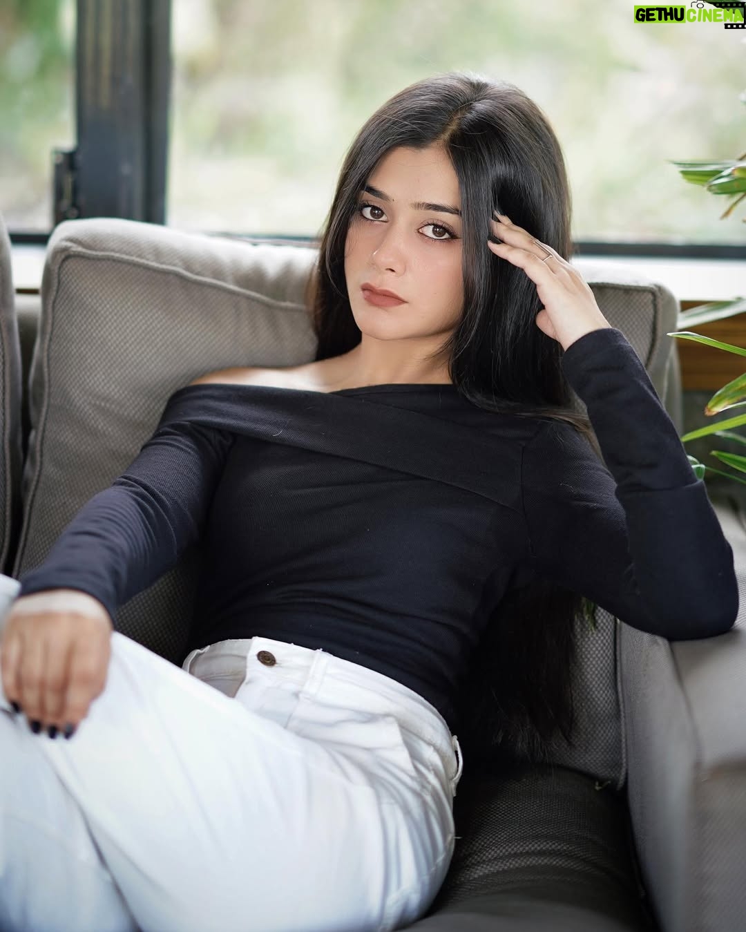 Shiyya - 60.7K Likes - They are doing good for you. Just to show you 🎭
.
#shiyyans 🖤
.
#trendingnow #explorepage #exploremore #explore #love #ootd #fashion #fashionblogger #outfitinspo #ınstagood #instagram #instagamer #instalike #likesforlike #beauty #beautifuldestinations #travelblogger #blogger #influencer #exploreeverything #goodday #beautifulgirls #model #modelshoot #shooting #instadaily #travelgram #instalove #photoshoot