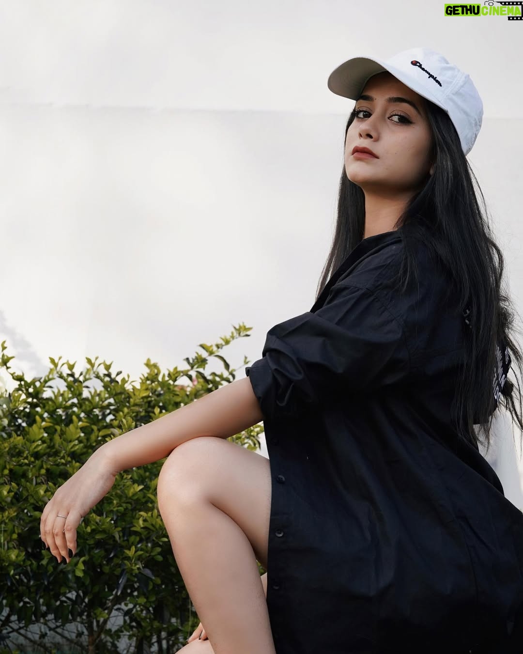 Shiyya - 48.9K Likes - Thanks For Loving Me. That’s enough for me ☑️
.
#shiyyans 
.
#fashionmodel #fashionblogger #fashion #ootd #outfitoftheday #blogger #beauty #explorepage #explore #trending #beautiful #travelblogger #photooftheday #photoshoot #shoutout #likesforlike #followforfollowback #white #bestoftheday #instagood #instagram #instalike #instadaily #fashionphotographer #style #trend