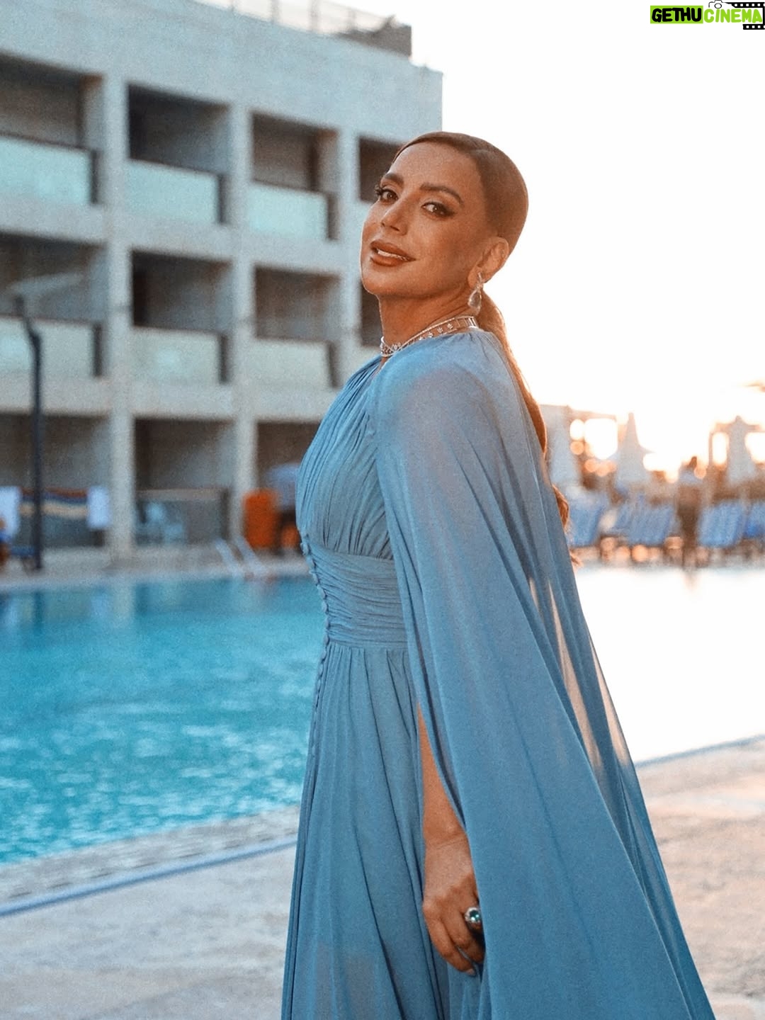 Shokran Mortga - 58K Likes - 🌊

Dress @libeirutcouture @maison7.official 
Jewellery @or.di.rima
Stylist @hamzahafezstylist
Glam @zeinaibrahim_beauty 
📸 @ishots_by_angelo