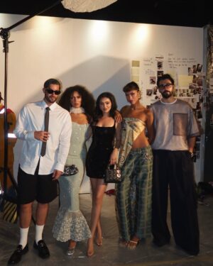 Shouk Al Hadi Instagram - Inspiring night with @brntmarket 🖤
👗: @atelierzuhra
💄: @makeup.svannah
💁🏻♀️: @seema_beauty_zone_spa
📸: @imad_hasan
