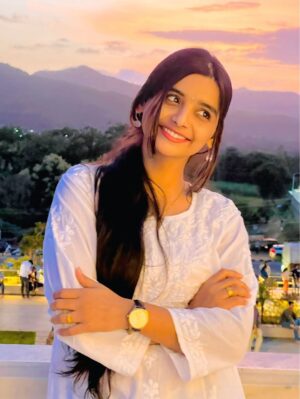 Shraddha Takke Patil Instagram - Dimple नाही पण Simple आहे 🤭🤍
.
.
.
.
#shraddhatakke #pic #simple #like #follow #instagram #fypage #fyp #explore #punecity
