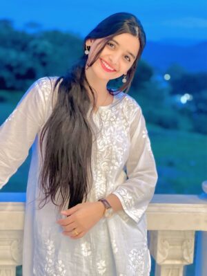 Shraddha Takke Patil Instagram - Dimple नाही पण Simple आहे 🤭🤍
.
.
.
.
#shraddhatakke #pic #simple #like #follow #instagram #fypage #fyp #explore #punecity