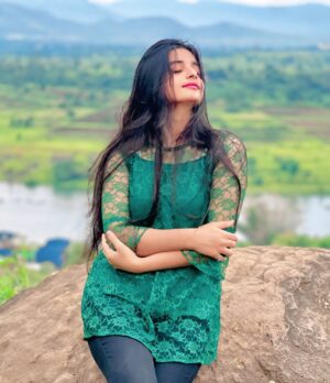 Shraddha Takke Patil Instagram - Majh naav Shraddha ani Tuz ? 🦋🤭
.
.
.
.
#shraddhatakke #viral #post #pic #like #punecity #exploring