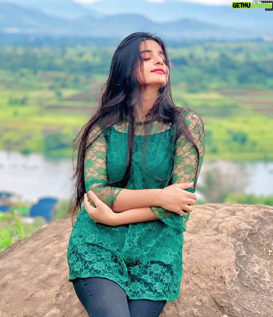 Shraddha Takke Patil - 31.3K Likes - Majh naav Shraddha ani Tuz ? 🦋🤭
.
.
.
.
#shraddhatakke #viral #post #pic #like #punecity #exploring