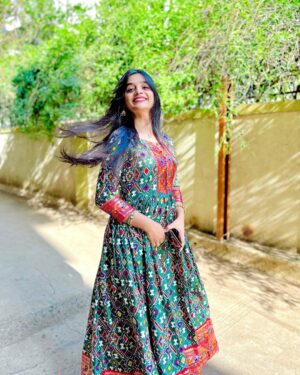 Shraddha Takke Patil Instagram - 🌹💚
.
👗 - @tanishkweddingsaree
.
.
.
.
.
#shraddhatakke #pic #instagram #viral #explorepage✨ #explore #pictures #fyp #instagood #likesforlike #followforfollowback #picoftheday #traditional #marathi #marathimulgi #foryou