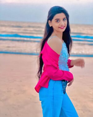 Shraddha Takke Patil Instagram - ✨🦋
.
.
.
.
#shraddhatakke #feed #trending #post #like #followme #explore #instagram #viral #picoftheday #beach #likesforlike