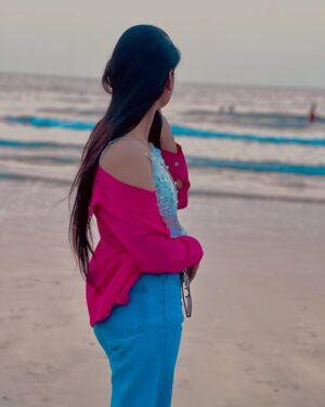 Shraddha Takke Patil Instagram - ✨🦋
.
.
.
.
#shraddhatakke #feed #trending #post #like #followme #explore #instagram #viral #picoftheday #beach #likesforlike