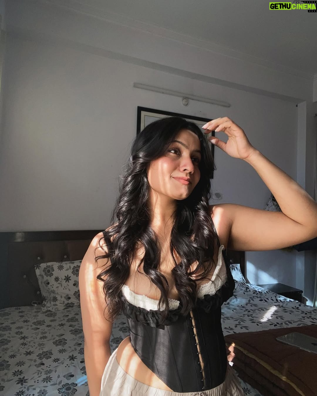 Shraddha Yadav - 12.9K Likes - nobody asked but:

(Explorepage, explore, foryou, foryou, trending, trendingnow)
#explorepage #explore #foryou #foryoupage #trend #trending #trendingnow