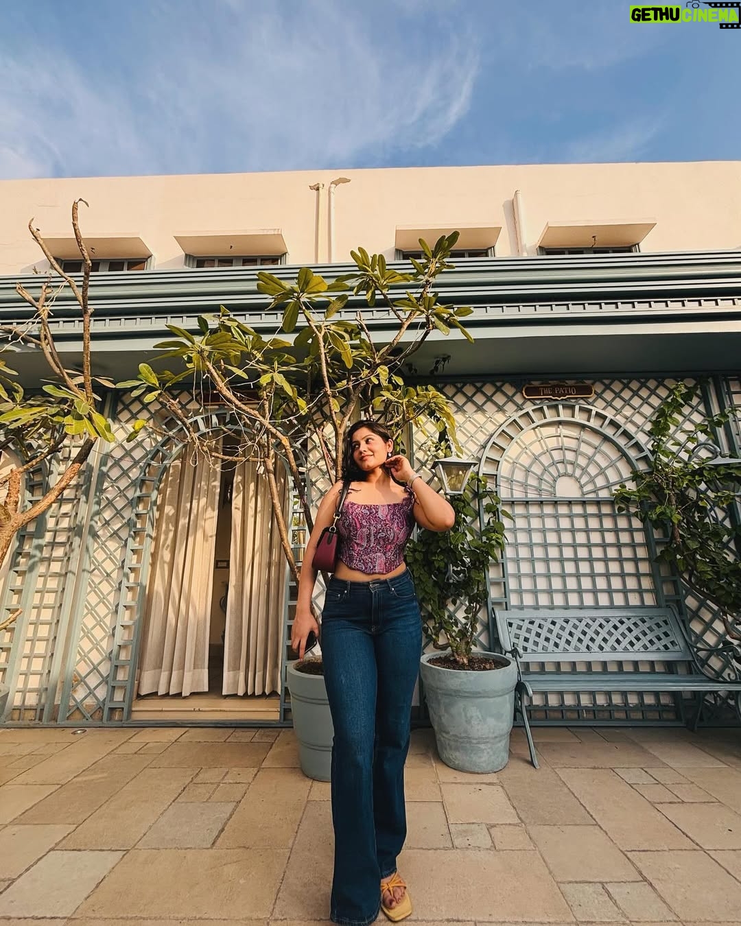 Shraddha Yadav - 41.9K Likes - No pen and paper📝but look who drew your attention 🙂‍↕️🎀👉🏻👈🏻

(Explorepage, explore, foryoupage, foryou,trending, trendingnow)
#explorepage #explore #foryoupage #foryou #trending #trendingnow