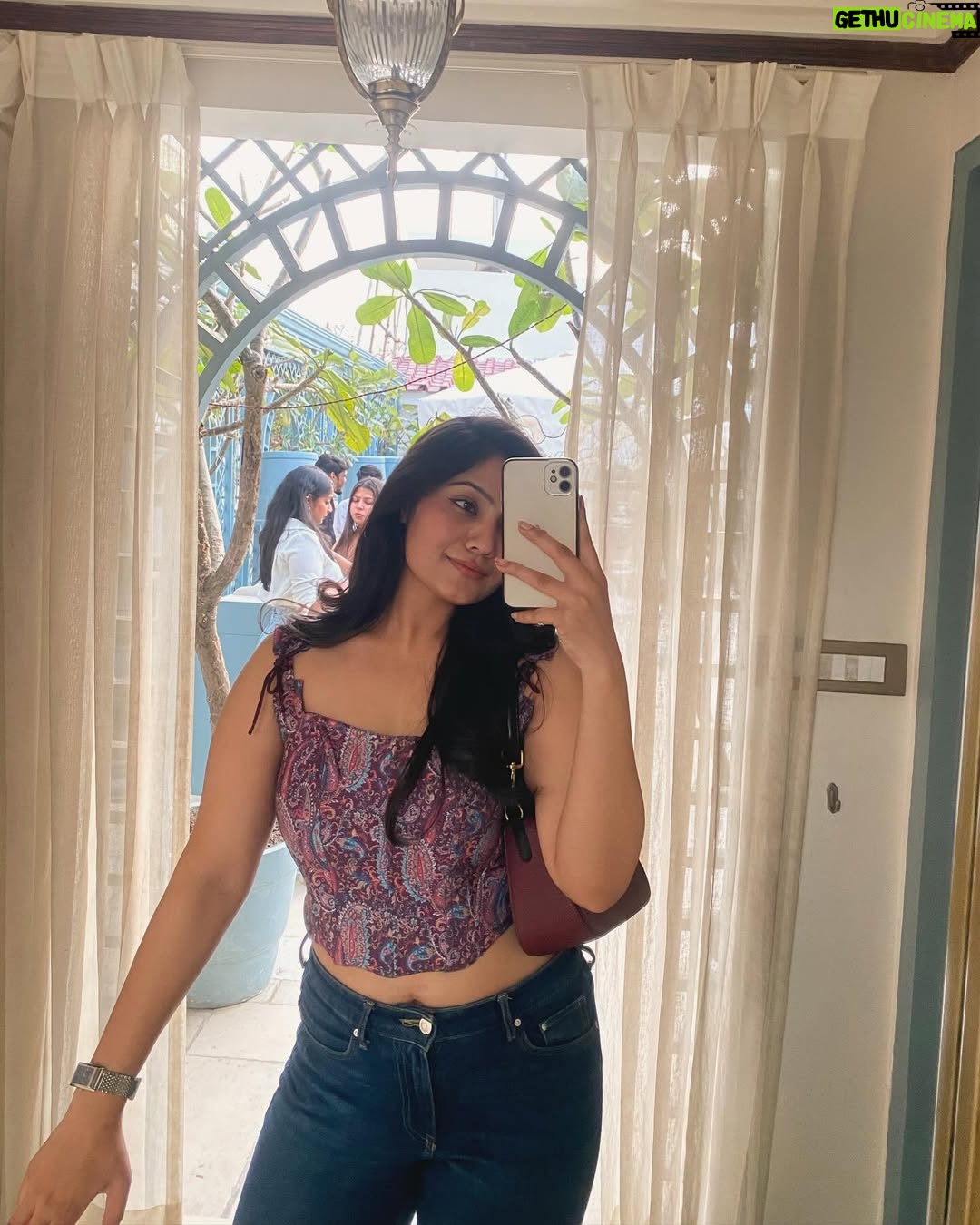 Shraddha Yadav - 41.9K Likes - No pen and paper📝but look who drew your attention 🙂‍↕️🎀👉🏻👈🏻

(Explorepage, explore, foryoupage, foryou,trending, trendingnow)
#explorepage #explore #foryoupage #foryou #trending #trendingnow